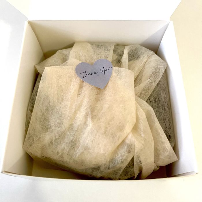 **НОВИ** стилни PINKO колани – ОПАКОВАНИ в кутия, готови за подарък