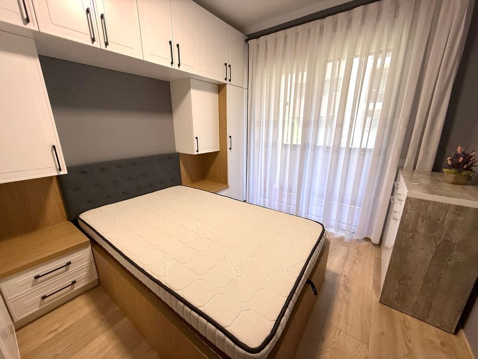 Apartament cu 3 camere de închiriat în West Residence cu loc de parcare inclus