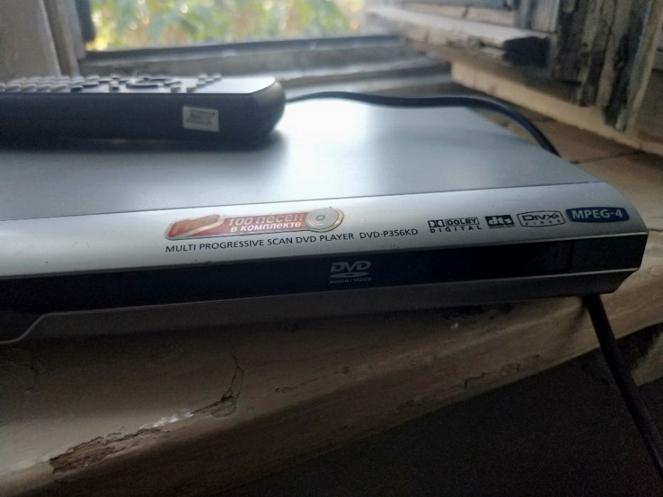 DVD-проигрыватель Самсунг DVD-P356KD (функция караоке), в коробке