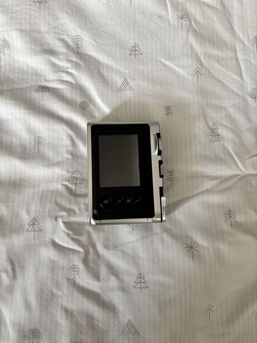 instax mini evo в черном цвете