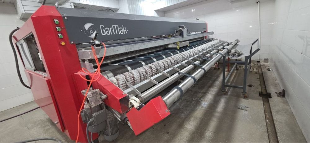 Gilam yuvish apparati