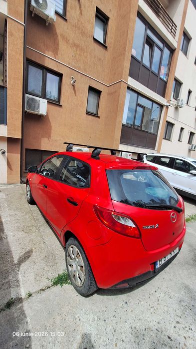 Autoturism Mazda 2 - 7500 lei (ron)
