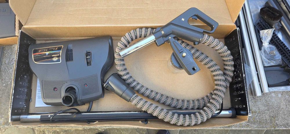 Прахосмукачка RAINBOW E SERIES