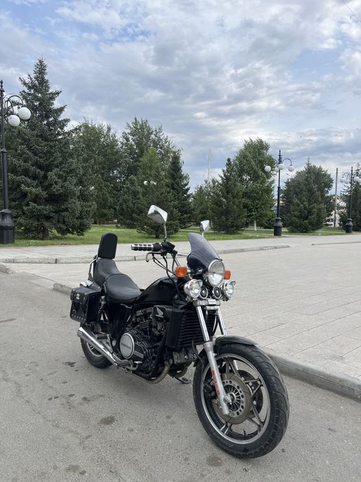 Мотоцикл Honda Magna750
