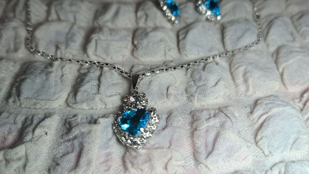 Дамски бижутериен комплект