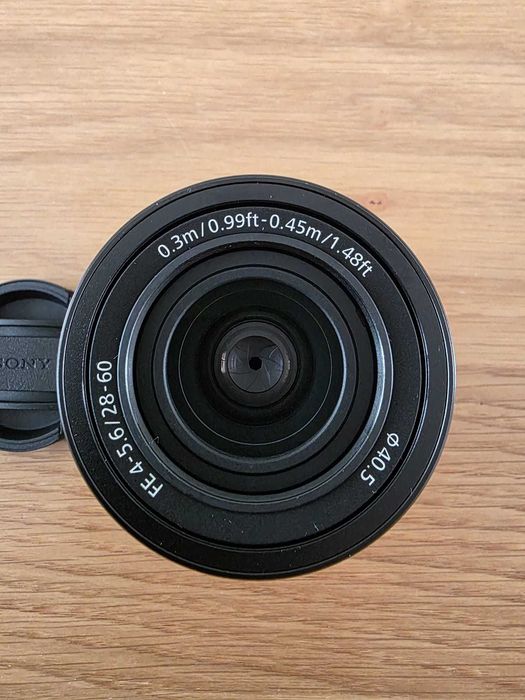 Obiectiv full frame Sony 28-60 f4-5.6 nou (0 cadre 0 min filmare)