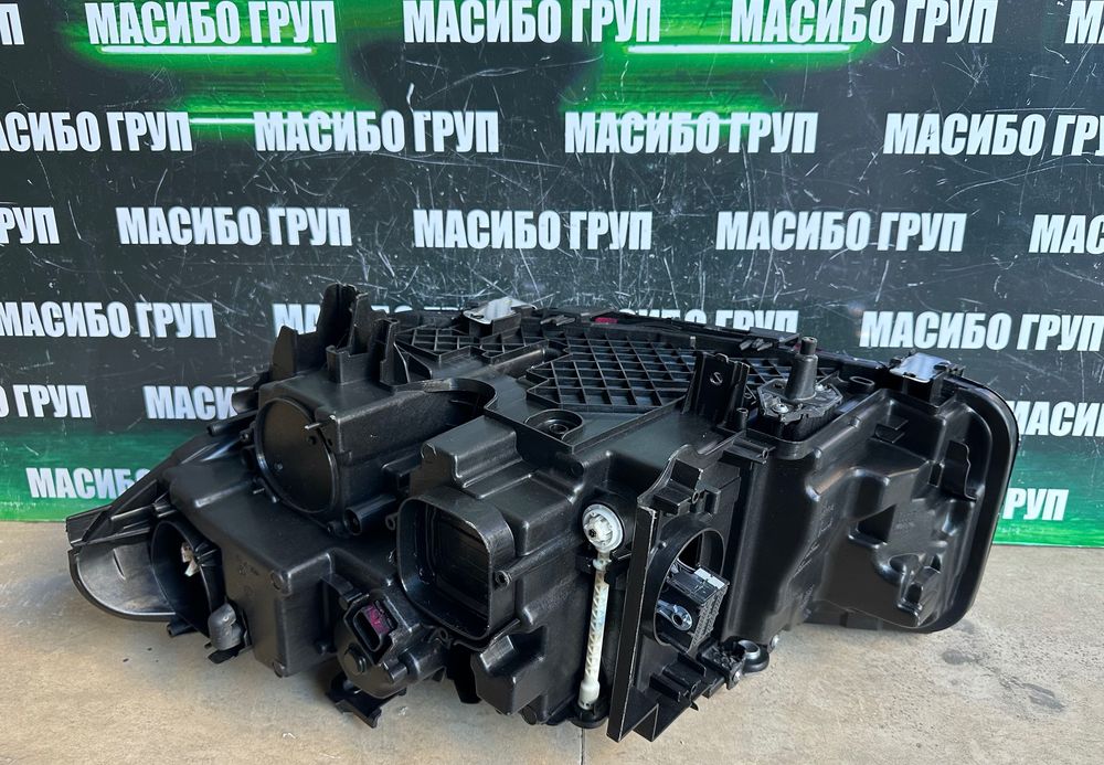 Фар far десен фарове Black за Бмв Г30 Г31 фейс Bmw 5 G30 G31 LCI,USA