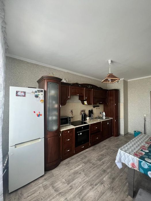 Продам квартиру в микрорайоне Каратал