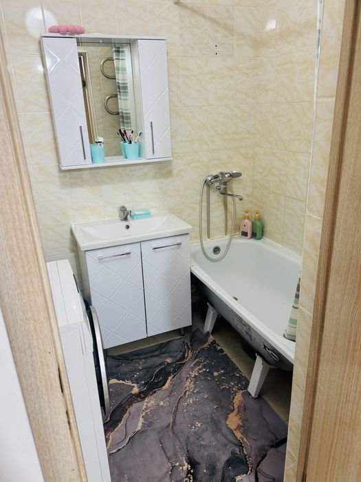 Мкр Береке 36 дом 3 комнат