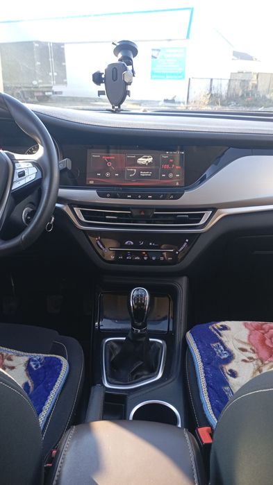 CHANGAN CS35-plus сатылады.