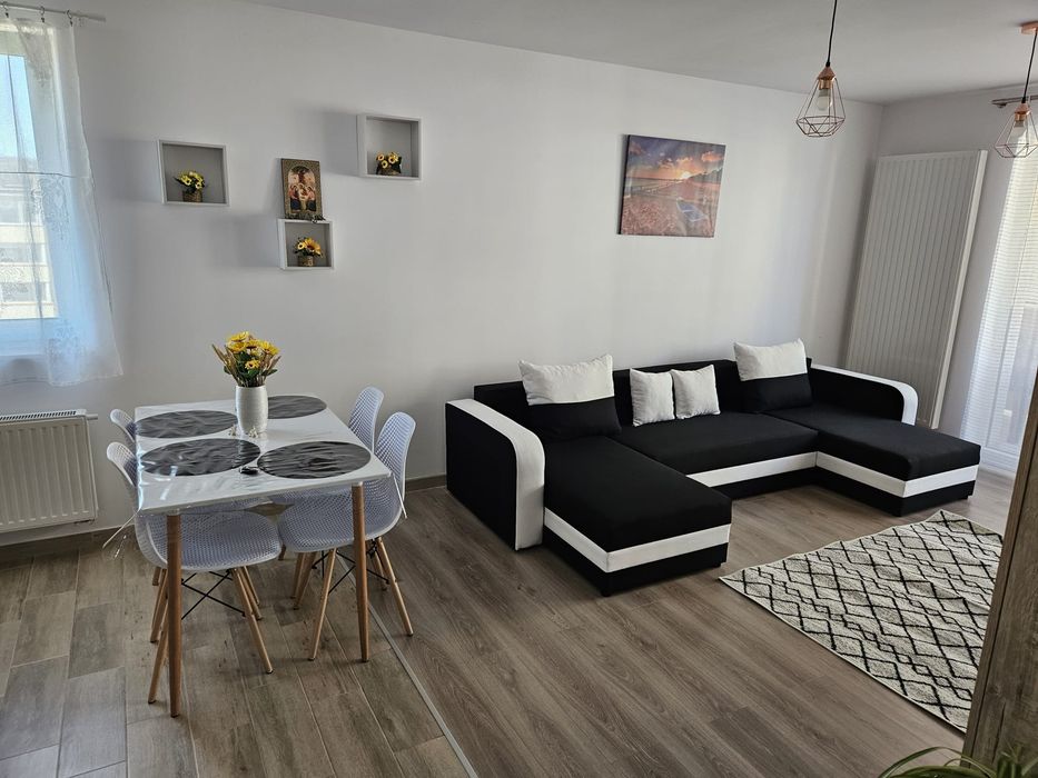 Închiriez apartament 2 camere