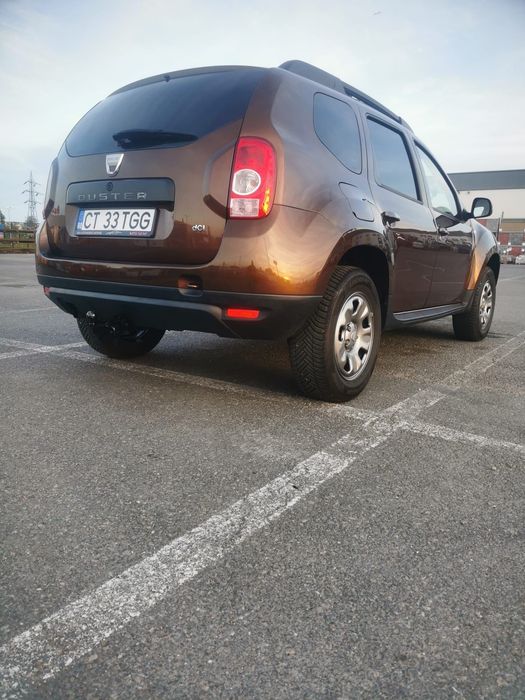 Vând autoturism Dacia Duster