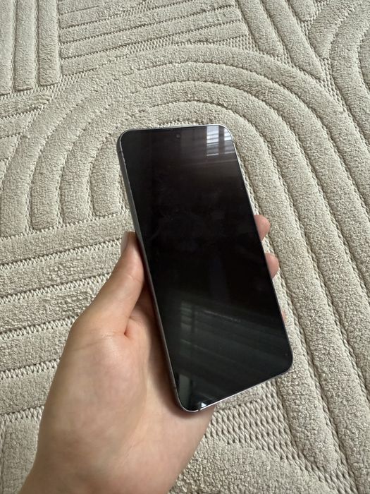 Продам телефон Samsung Galaxy S23 SM -S911B/DS