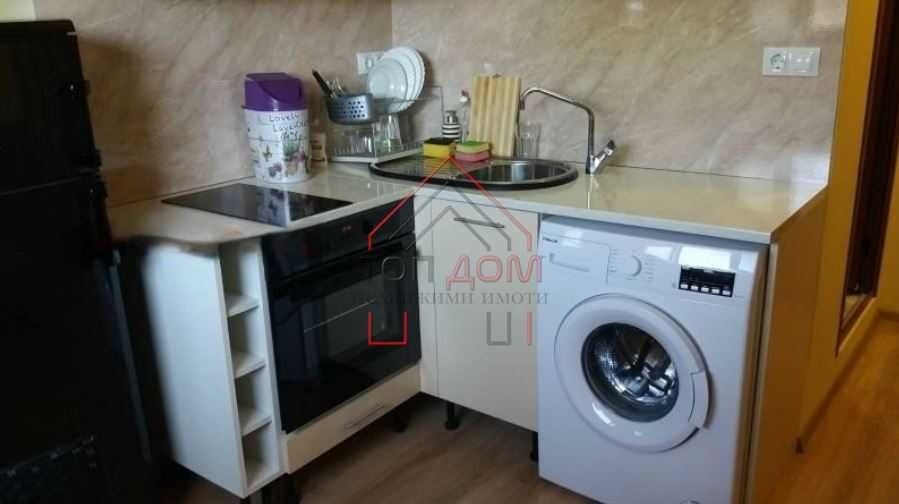 Дава се под наем Едностаен апартамент в Варна, Център - 30 кв.м за 320 € - Снимка #2