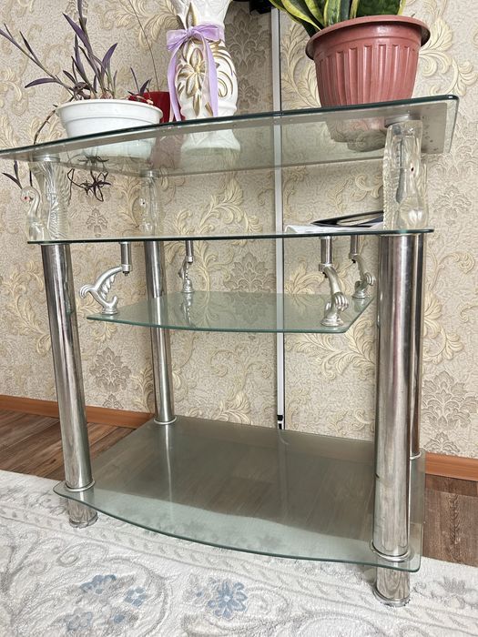 Подставка под телевизор