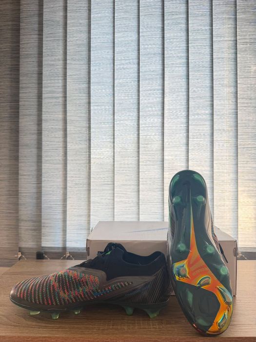 Футболни обувки nike phantom