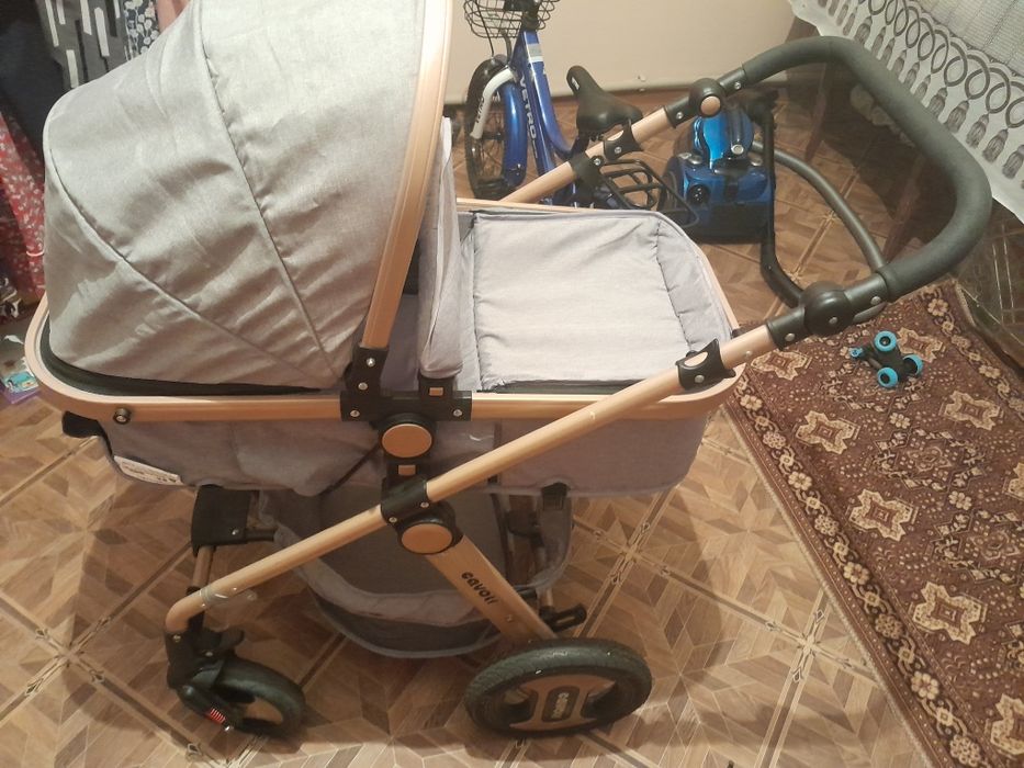 Детская коляска трансформер