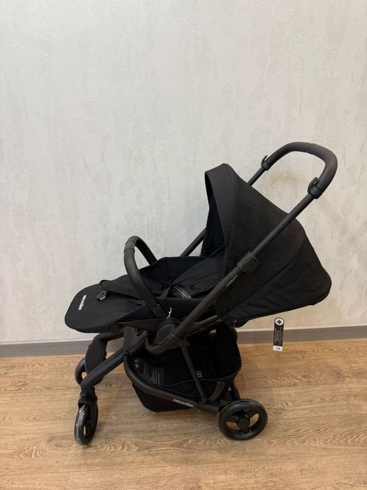 Продам Easywalker новая коляска