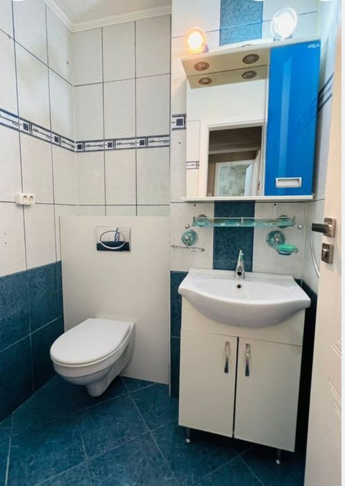 Inchiriez apartament 3 camere