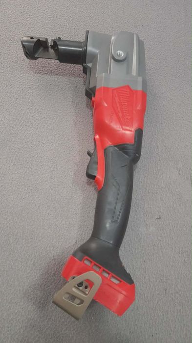 Milwaukee M18FNB35