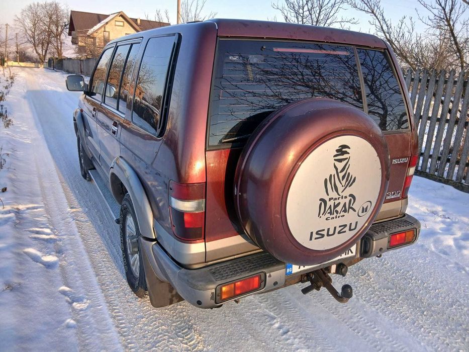 Isuzu Trooper 3.0 dohc automatic