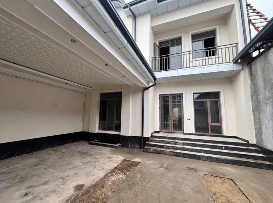 Продается дом коробка, 230м²