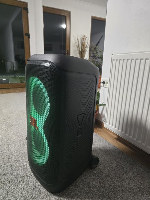 Boxă JBL PartyBox Stage 320 – Model 2025 – 240W – Ca Nouă / Garanție