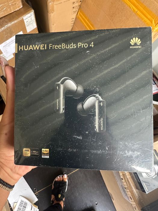 Huawei free buds pro 4