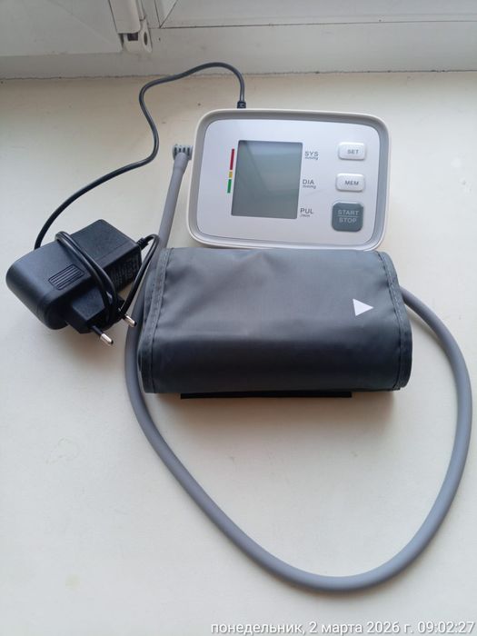 Продам цифровой тонометр для домашнего использования