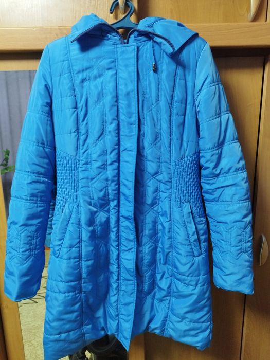 Зимнии  куртки 44-46р