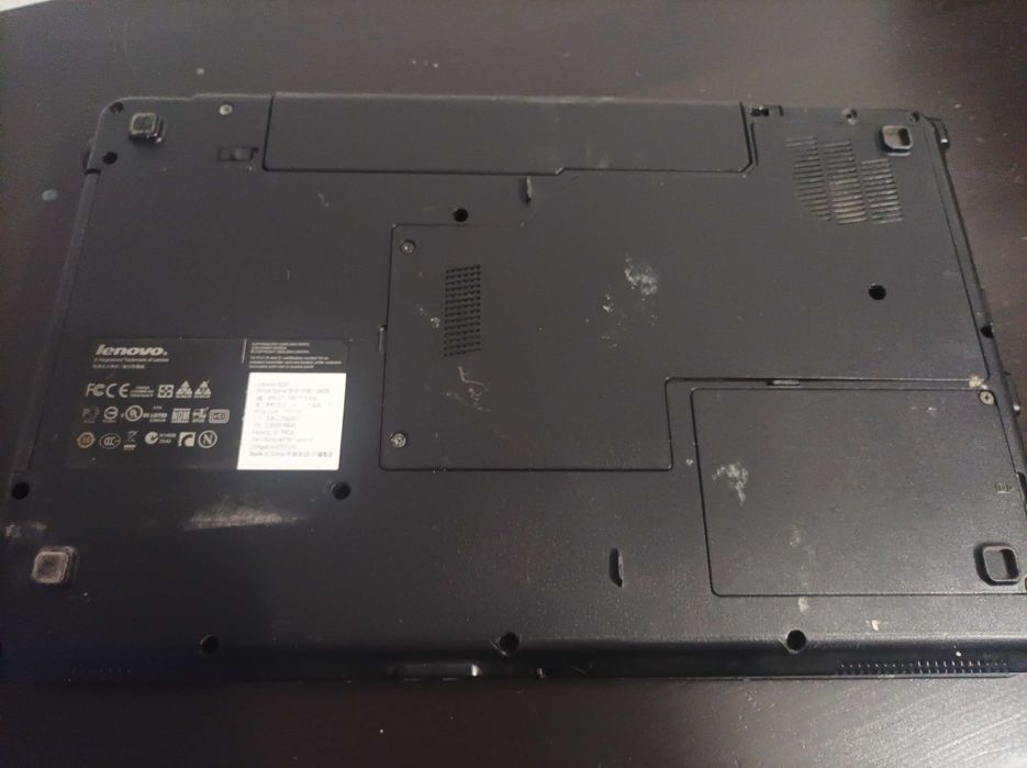 Lenovo G550 за части.