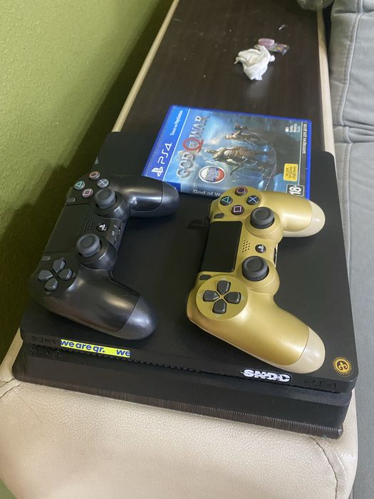 Playstation 4 slim 1tb