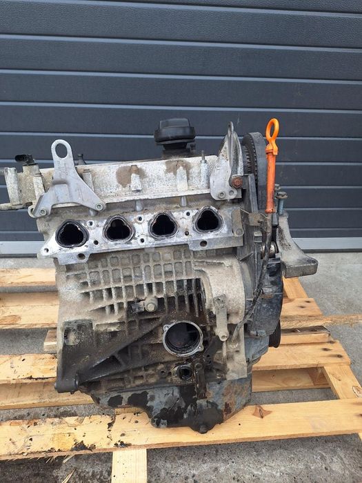 Motor 1.4 Cgg Cgga Volkswagen Golf Vi 5K1 2008 - 2013