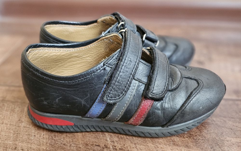 Кроссовки детские на мальчика