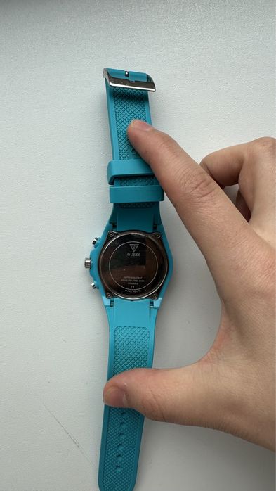 Guess часы оригинал