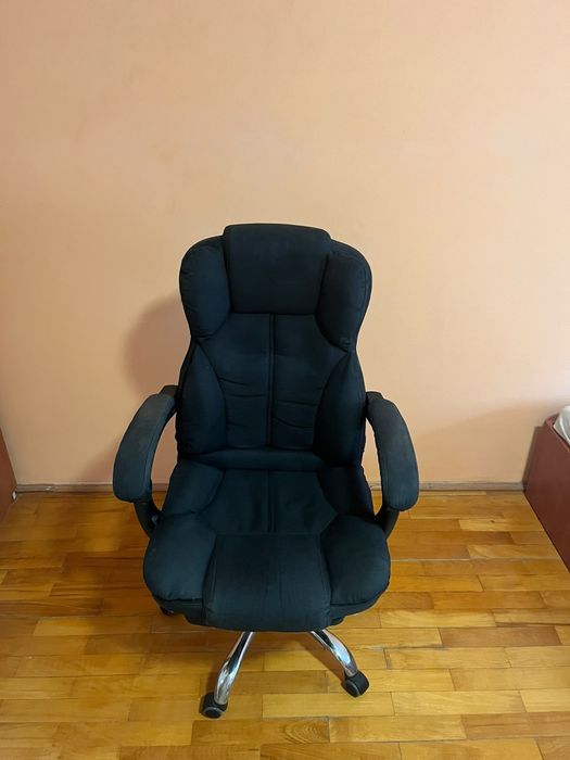 Vând  lei scaun elegant de birou 325 lei