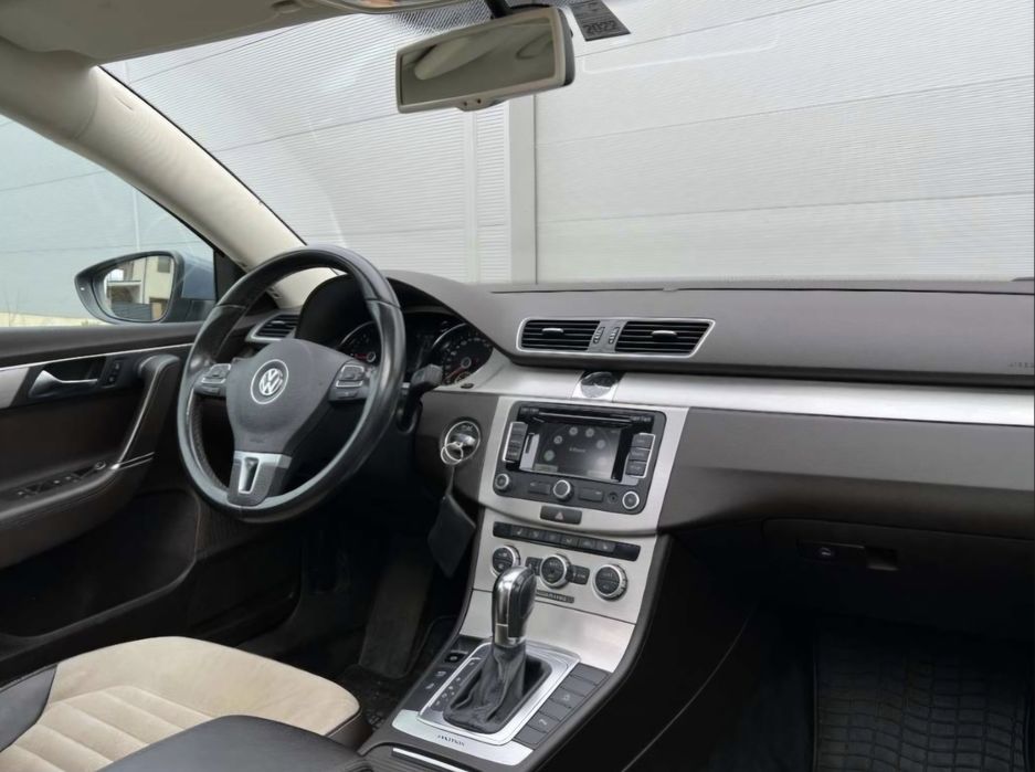 Volkswagen Passat B7