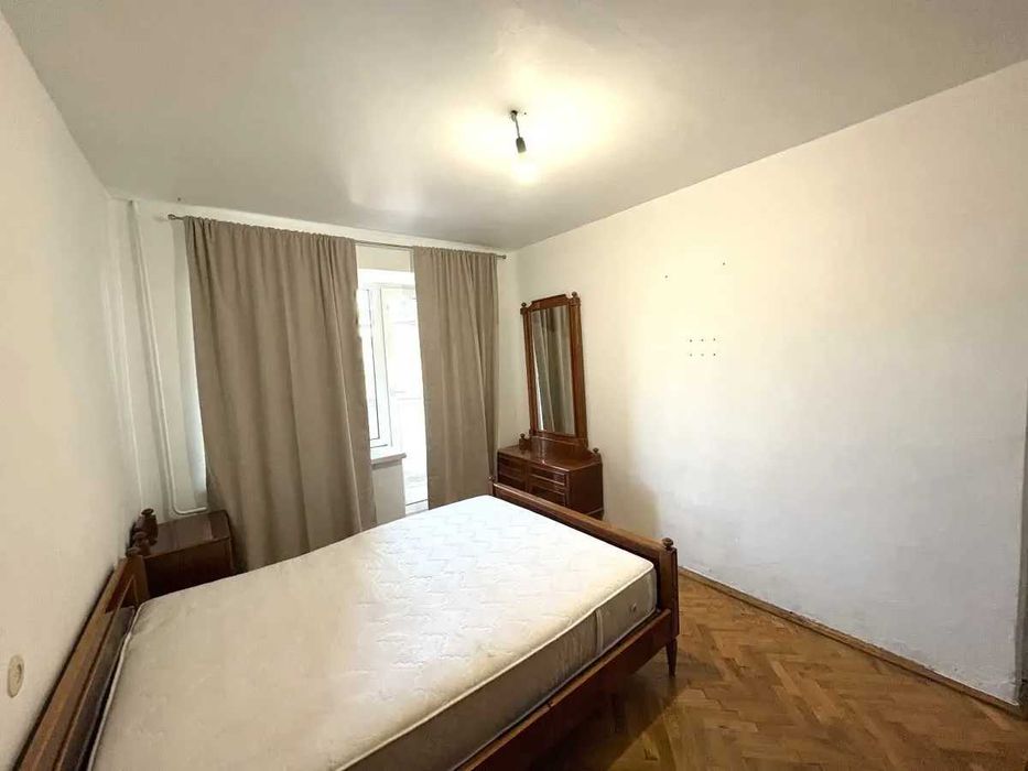 Двустаен имот в кв.Дървеница