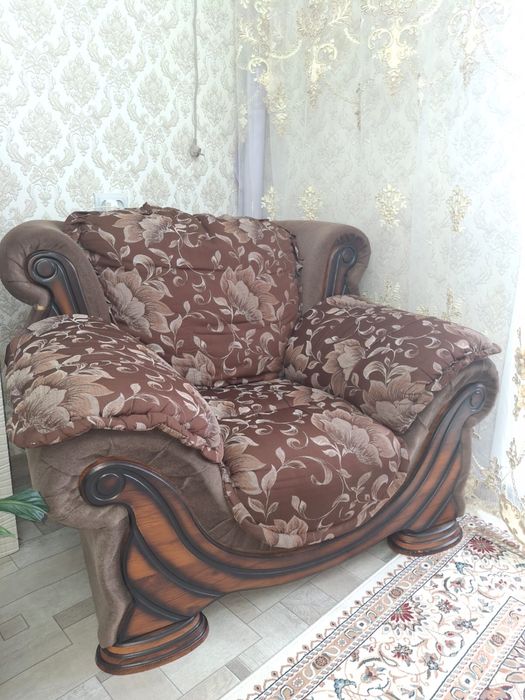 Продам мягкий уголок