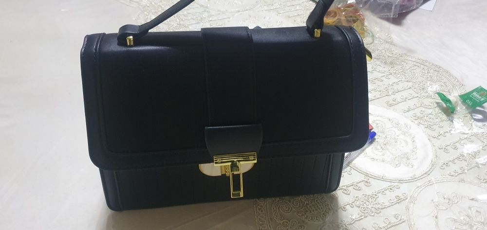 Sarpoga olingan sumka