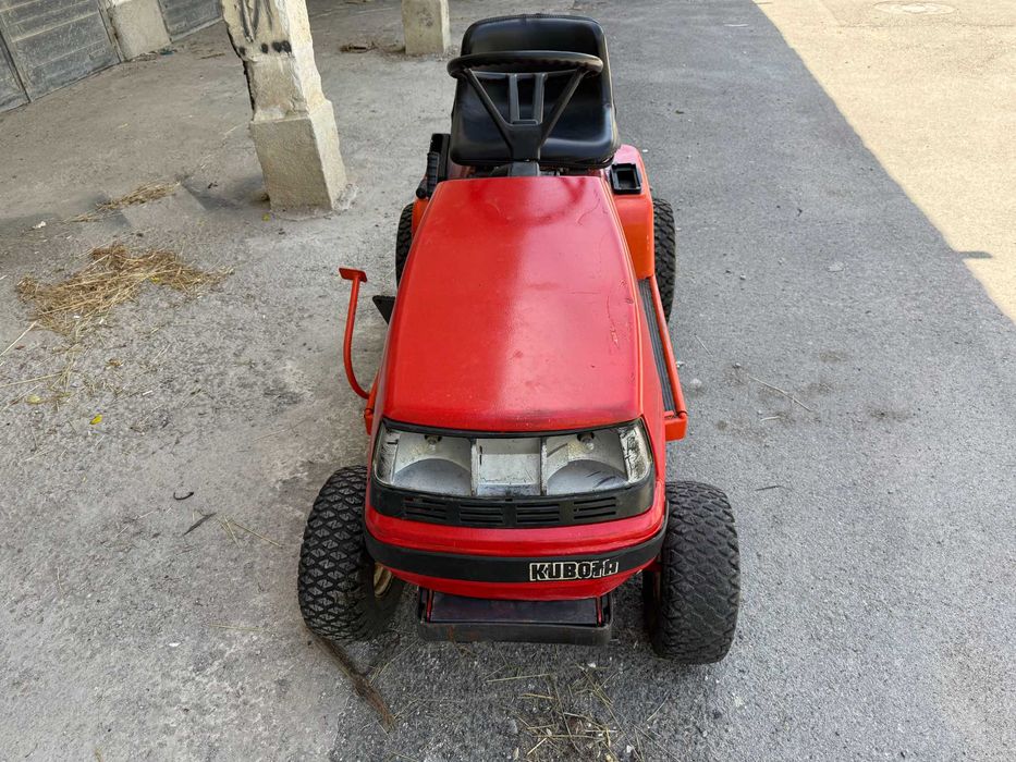 Тракторна косачка KUBOTA без косилен апарат 13.5 кс