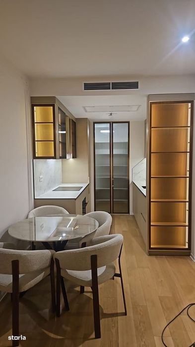 One Lake Club / Prima închiriere / parcare