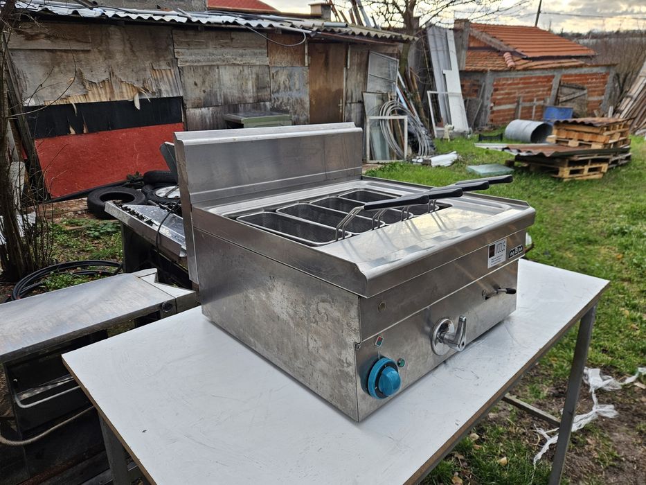 Паста кукар трифазна настолна Италия  машина за варене на спагети и др