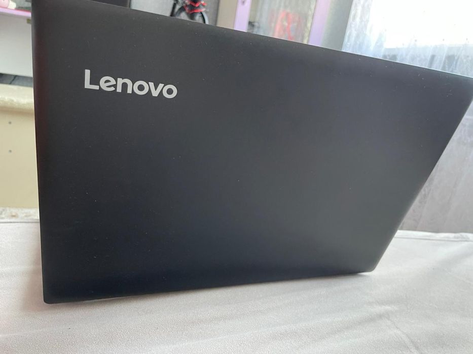 Продам ноутбук от lenovo