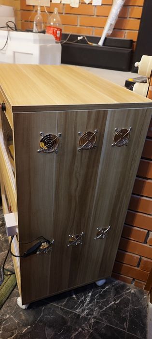 Брудер для цыплят