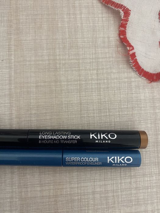 Set- eye liner si fard  pleoape  stick-