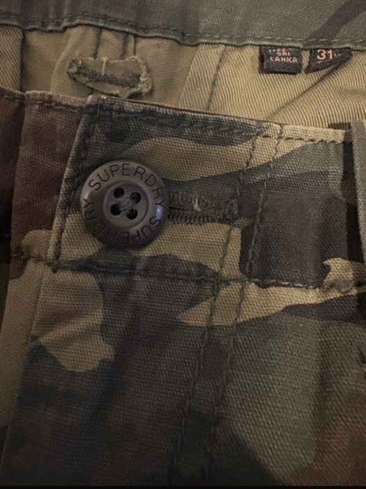 Pantaloni superdry army noi originali
