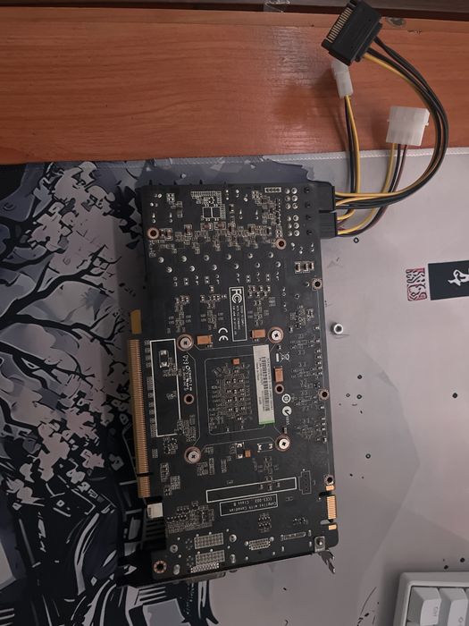 Видеокарта 560 ti,