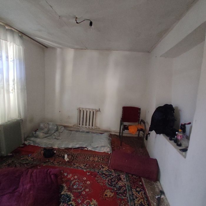 ДЕЩЕВО ! Продается  3,3 сотки 4 комнаты Сергели Узгариш