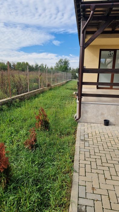 Duplex de Închiriat în Someșeni, parcari, curte!